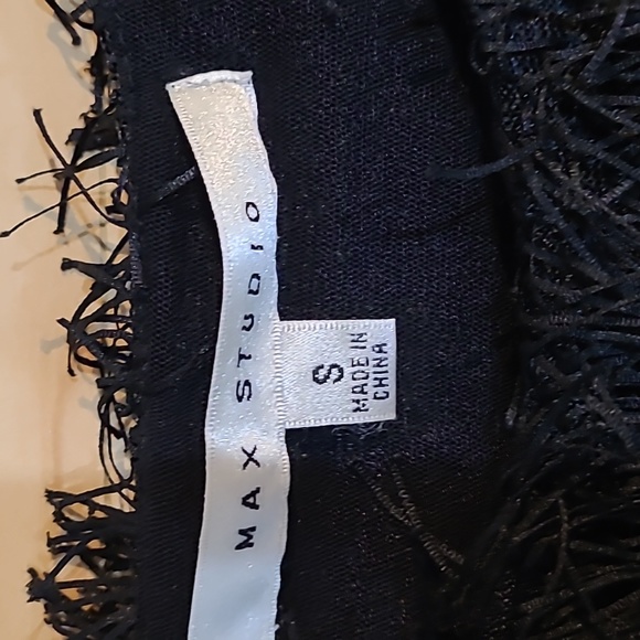 Max Studio women's small black sleeveless top - Picture 2 of 7